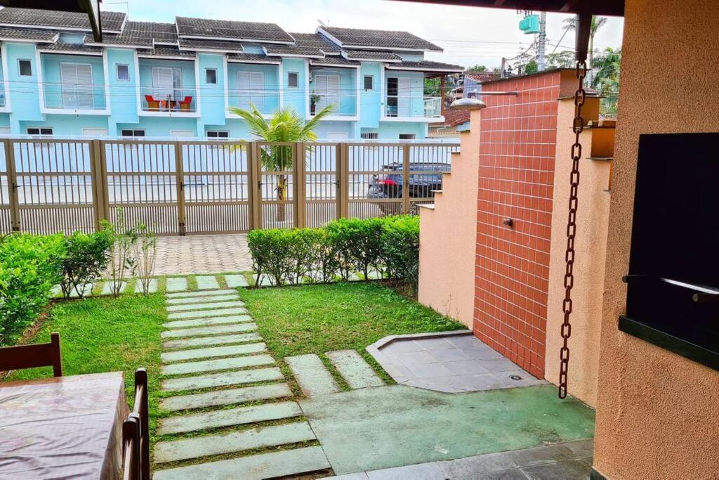 100Mts Da Praia Com Churrasqueira, Piscina E Wi-Fi Caraguatatuba Ngoại thất bức ảnh