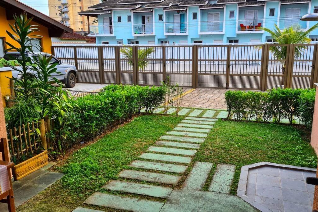 100Mts Da Praia Com Churrasqueira, Piscina E Wi-Fi Caraguatatuba Ngoại thất bức ảnh