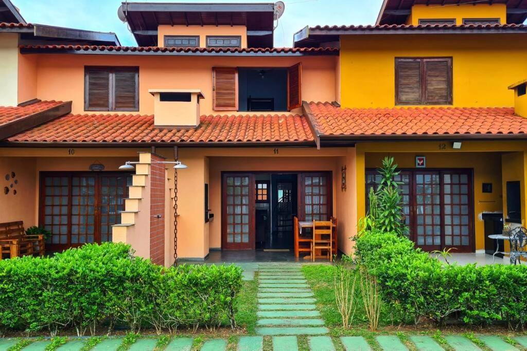 100Mts Da Praia Com Churrasqueira, Piscina E Wi-Fi Caraguatatuba Ngoại thất bức ảnh